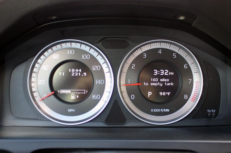 Volvo S60 T5 AWD 2013 года  (фото 20 из 40)